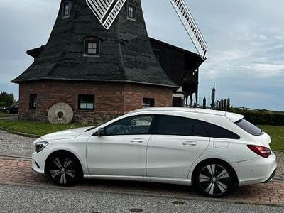 Mercedes CLA200 Shooting Brake