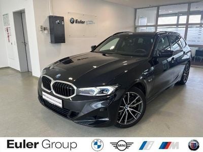 Gebraucht BMW 320e Sport Line 204 PS (150 kW) 2022 Schwarz Kombi
