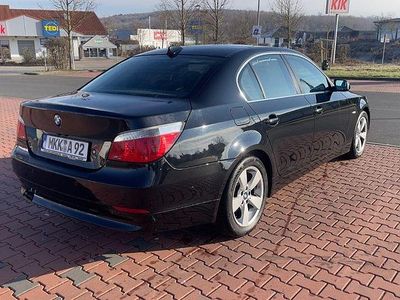 Gebraucht BMW 530 M Sport 258 PS (189 kW) 2006 Schwarz Limousine