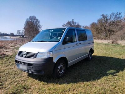 Gebraucht VW T5 131 PS (96 kW) 2008 Silber Van
