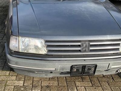 Gebraucht Peugeot 309 60 PS (44 kW) 1991 Grau Kleinwagen