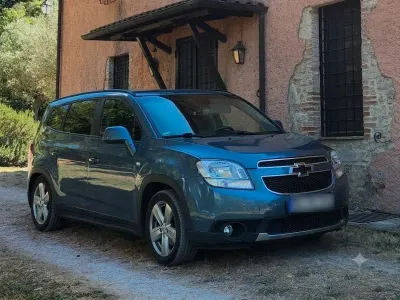 Gebraucht Chevrolet Orlando LT 140 PS (102 kW) 2013 Blau Van / Kleinbus