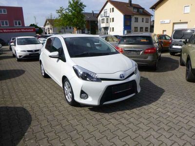 gebraucht Toyota Yaris Hybrid 1.5 VVT-i Club