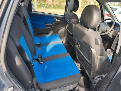 Gebraucht Opel Meriva 74 PS (54 kW) 2004 Van / Kleinbus