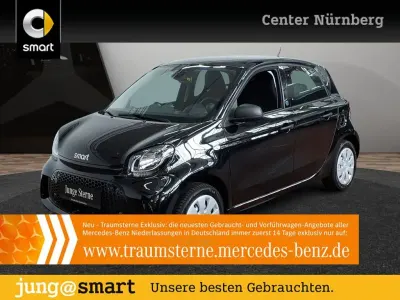 Gebraucht Smart ForFour Electric Drive 60 kW (82 PS) 2022 Schwarz Limousine