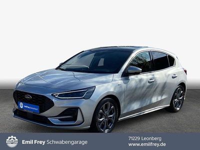Begagnad Ford Focus ST-Line X 155 HK (114 kW) 2024 Silver Sedan