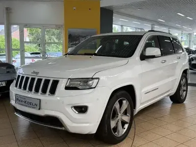 Gebraucht Jeep Grand Cherokee Overland 250 PS (183 kW) 2018 Weiß SUV