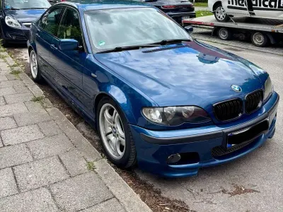 Używany BMW 325 M Sport 192 KM (141 kW) 2002 Niebieski Sedan/Limuzyna