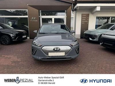 Gebraucht Hyundai Ioniq Style 100 kW (136 PS) 2020 Electric shadow Kleinwagen