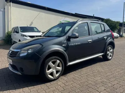 Gebraucht Dacia Sandero Stepway 87 PS (63 kW) 2010 Grau Limousine
