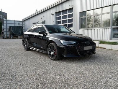 Gebraucht Audi RS3 Sport 400 PS (294 kW) 2025 Schwarz Limousine