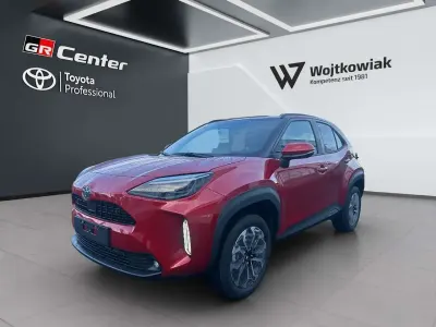 Neu Toyota Yaris Cross 131 PS (96 kW) 2026 Rot SUV