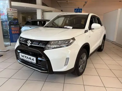 Gebraucht Suzuki Vitara Comfort 110 PS (80 kW) 2025 Weiß SUV