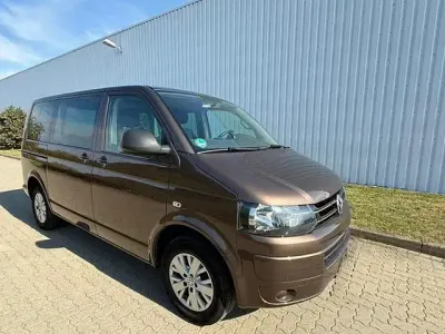 Usata VW T5 140 CV (102 kW) 2014 Marrone Furgone