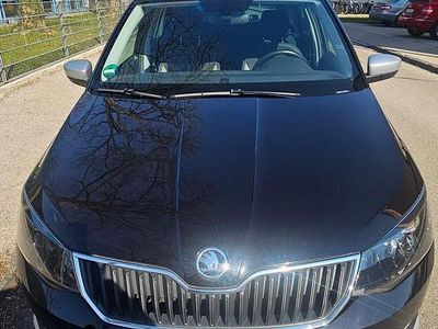 Gebraucht Skoda Fabia 90 PS (66 kW) 2018 Schwarz Kombi