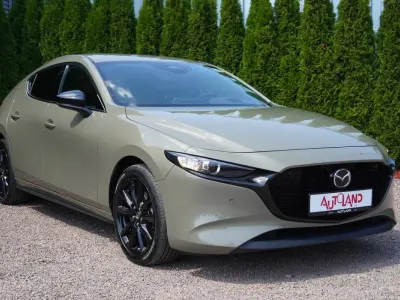 Używany Mazda 3 Nagisa 122 KM (89 kW) 2024 Brązowy