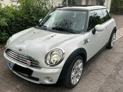 Gebraucht Mini Cooper 122 PS (89 kW) 2010 Silber Kleinwagen