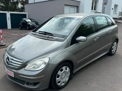 Second-hand Mercedes B180 108 CP (79 kW) 2008 Gri Monovolum