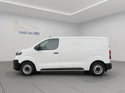 Usata Toyota Proace Verso 120 CV (88 kW) 2021 Bianco Station wagon