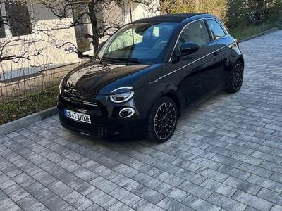Gebraucht Fiat 500e La Prima 86 kW (118 PS) 2023 Schwarz Cabrio