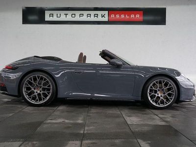 Gebraucht Porsche 911 Carrera Cabriolet 394 PS (289 kW) 2024 Grau Cabrio