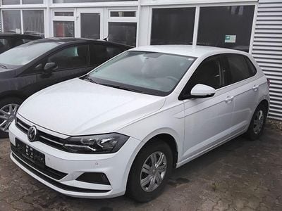 Weiß Gebraucht 2020 VW Polo Comfortline Limousine | 11.400 € (Guter Preis)