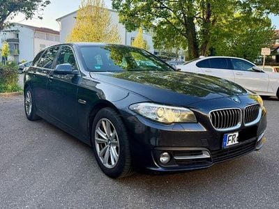 Usata BMW 520 Luxury Line 184 CV (135 kW) 2014 Grigio Station wagon
