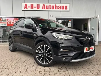 Gebraucht Opel Grandland X Ultimate 181 PS (133 kW) 2022 Schwarz SUV