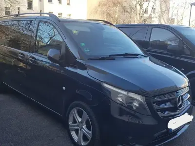 Gebraucht Mercedes Vito 163 PS (119 kW) 2016 Schwarz Van
