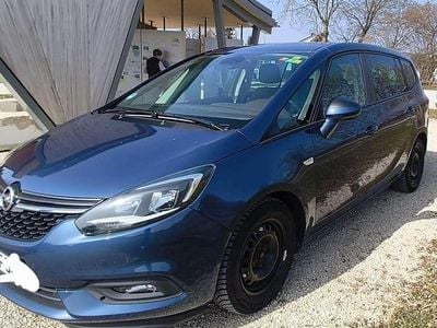 Usata Opel Zafira Tourer 140 CV (102 kW) 2017 Blu Monovolume