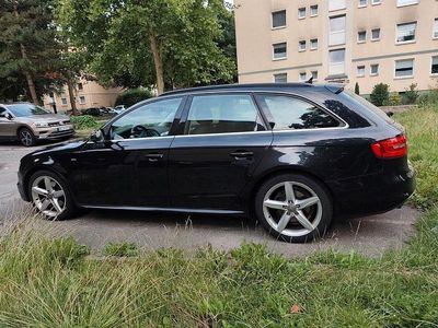 Schwarz Gebraucht 2014 Audi A4 S-Line Kombi | 8.900 € (Guter Preis)