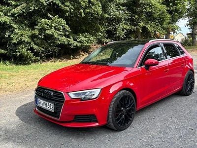 Gebraucht Audi A3 S-Line 150 PS (110 kW) 2018 Rot Limousine