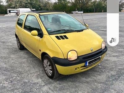 Gebraucht Renault Twingo 58 PS (42 kW) 2001 Gelb Kleinwagen