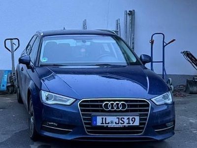 Blau Gebraucht 2016 Audi A3 Ambition Limousine | 10.300 € (Guter Preis)