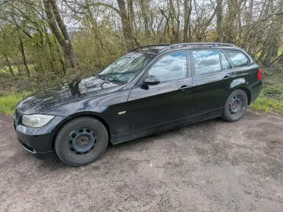 Gebraucht BMW 318 143 PS (105 kW) 2007 Schwarz Kombi