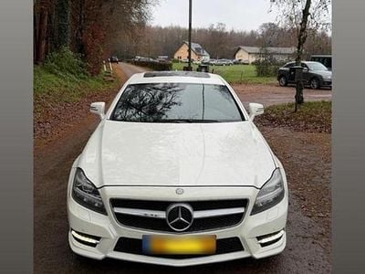 Gebraucht Mercedes CLS350 AMG line 265 PS (194 kW) 2011 Weiß Limousine