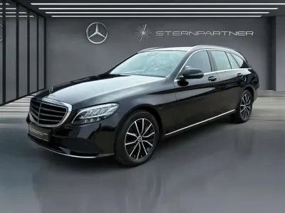 Gebraucht Mercedes C220 Exclusive 194 PS (142 kW) 2019 Metalliclack obsidianschwarz Kombi