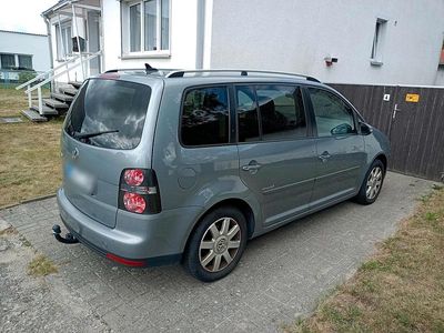 Gebraucht VW Touran 105 PS (77 kW) 2008 Grau Van / Kleinbus