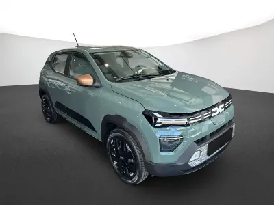 Nouă Dacia Spring Extreme 47 kW (65 CP) 2026 Verde Hatchback
