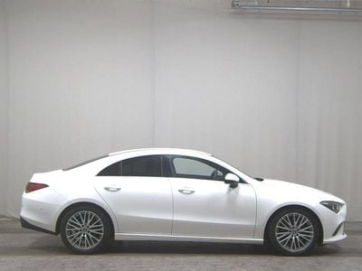 Gebraucht Mercedes CLA220 Progressive 190 PS (139 kW) 2020 Polarweiß Limousine