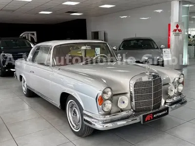 Gebraucht Mercedes 250 150 PS (110 kW) 1966 Silber