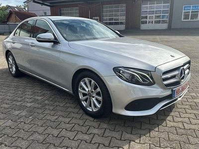 Gebraucht Mercedes E220 Avantgarde 194 PS (142 kW) 2018 Silber Limousine