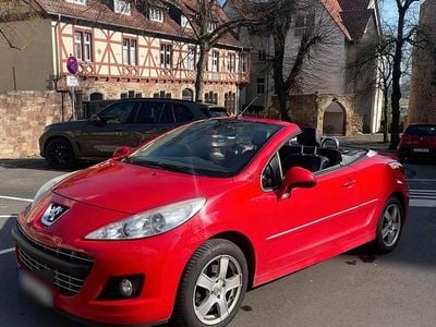 Gebraucht Peugeot 207 CC 120 PS (88 kW) 2011 Rot Cabrio