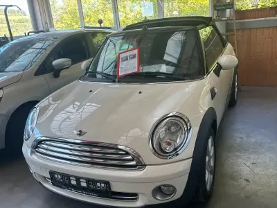 Gebraucht Mini Cooper Cabriolet 120 PS (88 kW) 2009 Weiß Cabrio