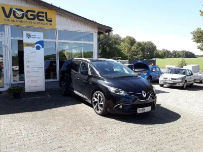 Gebraucht Renault Scénic IV Bose Edition 120 PS (88 kW) 2019 Sternenschwarz Van / Kleinbus