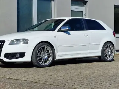 Gebraucht Audi S3 Sport 330 PS (242 kW) 2006 Weiß Kleinwagen
