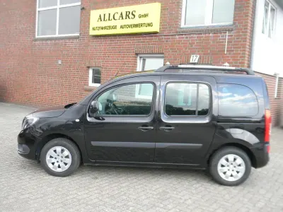 Gebraucht Mercedes Citan 111 Edition 116 PS (85 kW) 2020 Schwarz Van / Kleinbus