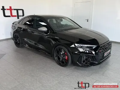 Gebraucht Audi RS3 Sport 400 PS (294 kW) 2024 Schwarz Limousine