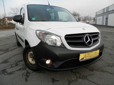 Gebraucht Mercedes Citan 112 114 PS (83 kW) 2018 Weiß Kombi