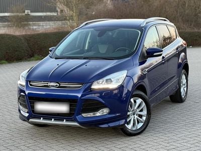 Gebraucht Ford Kuga Titanium 163 PS (119 kW) 2015 Blau SUV